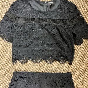 Lace cropped two piece outfit